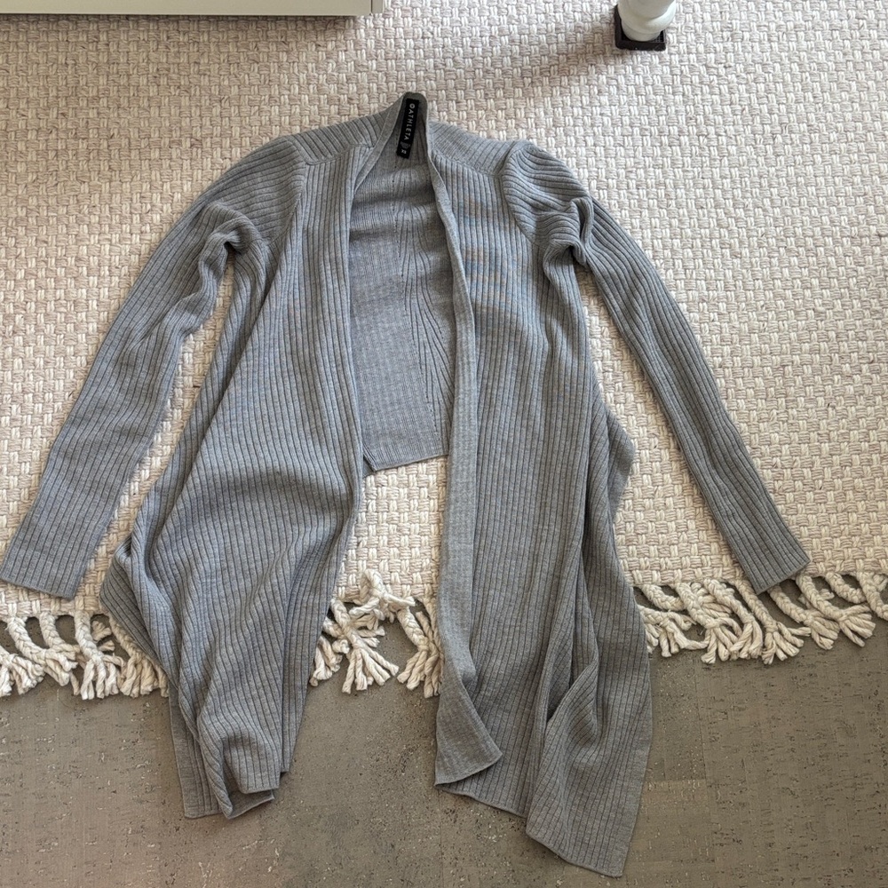 Athleta Light Gray Ribbed Cardigan